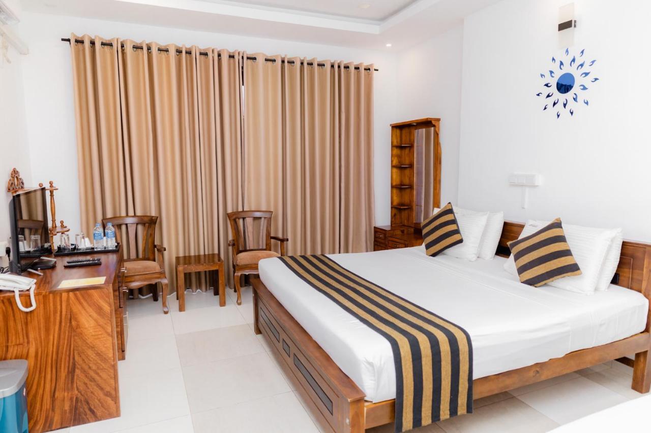 Centhara Beach Weligama Exterior foto