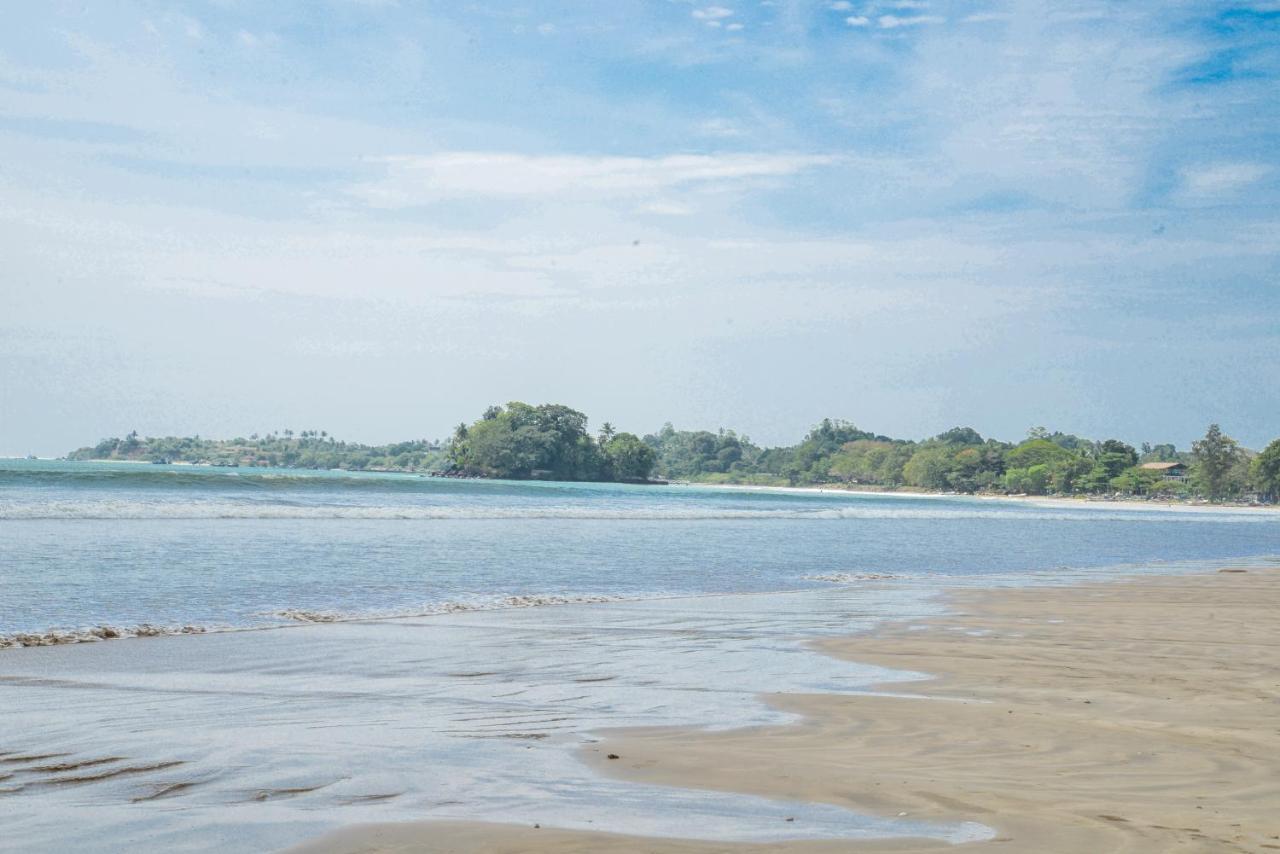 Centhara Beach Weligama Exterior foto